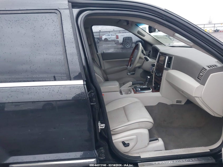 2009 Jeep Grand Cherokee Overland