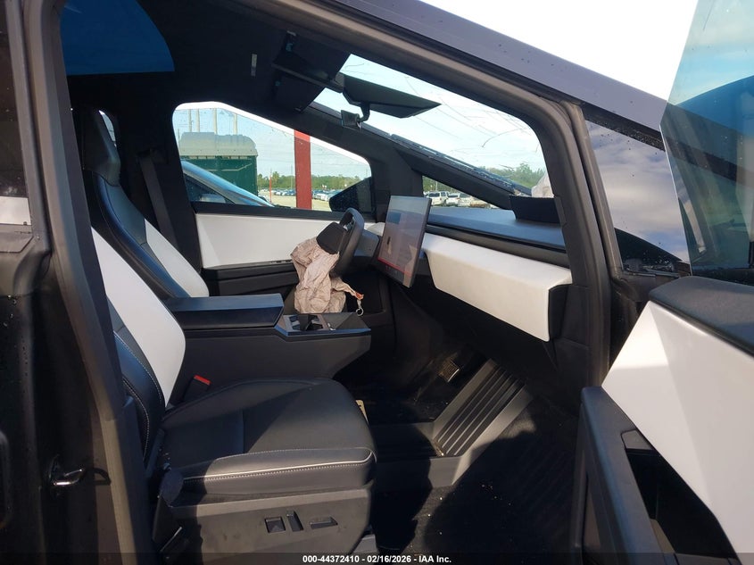 2024 Tesla Cybertruck All-Wheel Drive