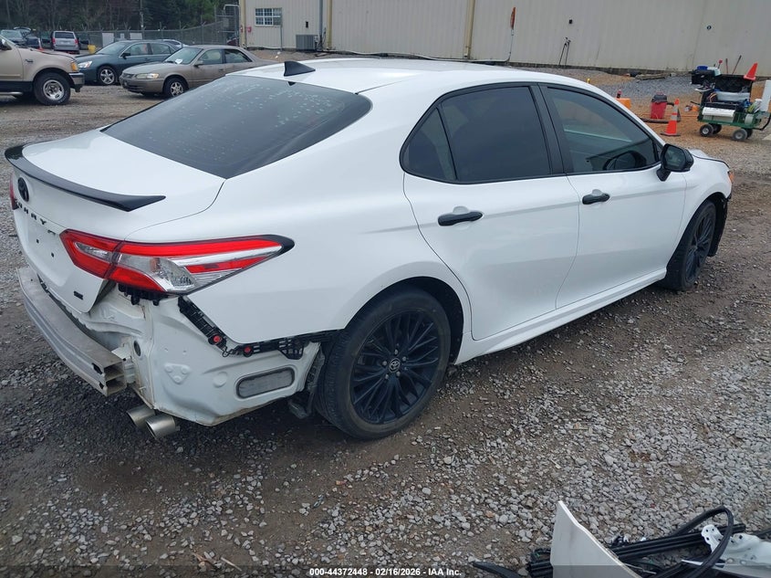 2020 Toyota Camry Se Nightshade Edition