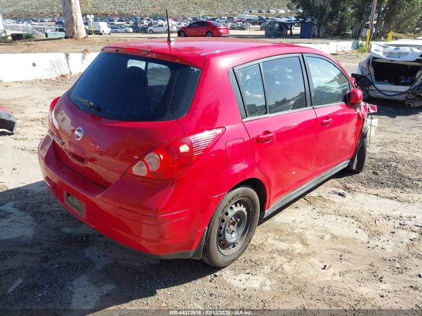 2011 Nissan Versa 1.8S