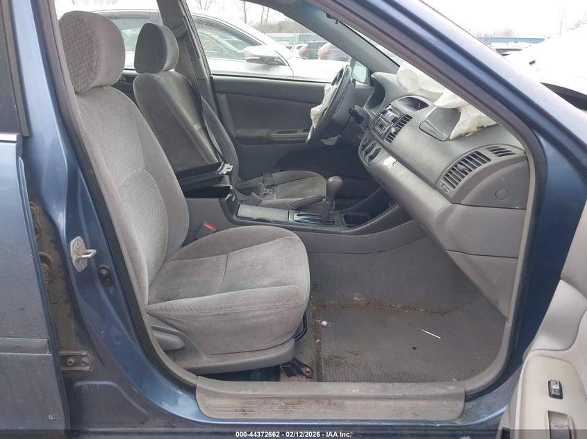 2002 Toyota Camry Le