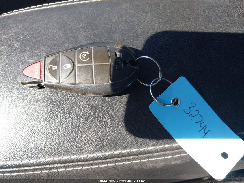 2019 Jeep Cherokee Latitude Fwd VIN: 1C4PJLCB4KD221512 Lot: 44372858