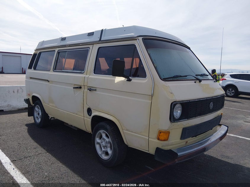 1984 Volkswagen Vanagon Campmobile