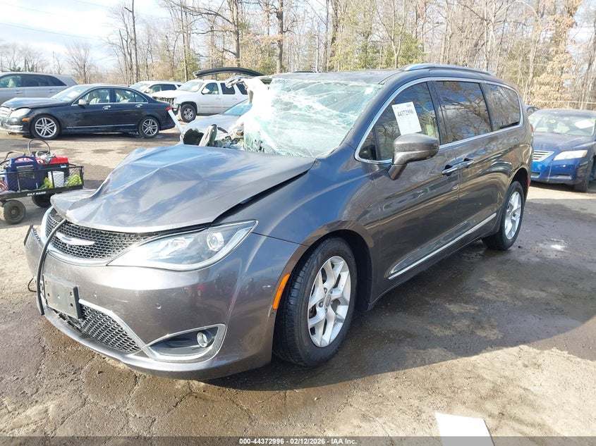 2018 Chrysler Pacifica Touring L