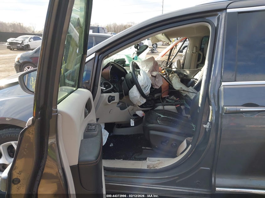 2018 Chrysler Pacifica Touring L