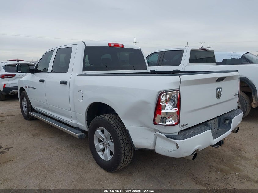 2017 Ram 1500 Express 4X4 5'7 Box