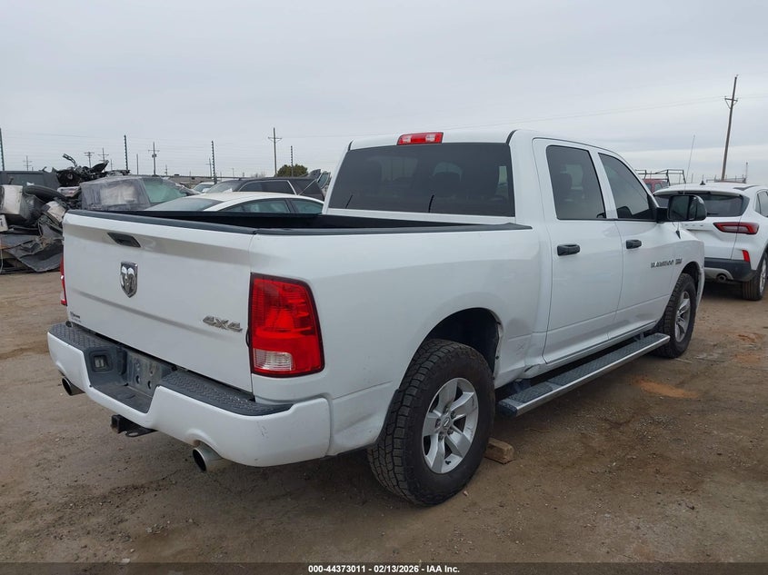 2017 Ram 1500 Express 4X4 5'7 Box