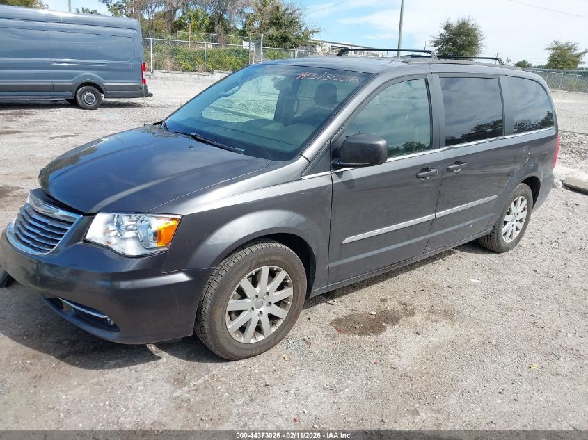 2015 Chrysler Town & Country Touring