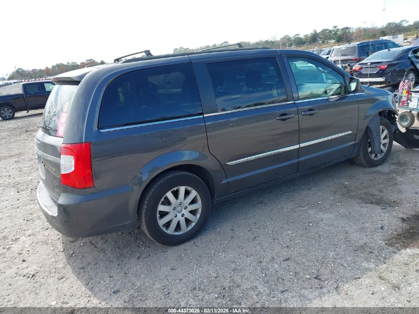 2015 Chrysler Town & Country Touring