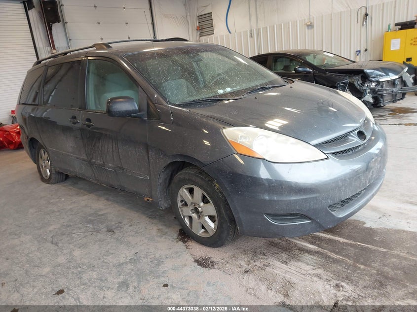 2008 Toyota Sienna Le