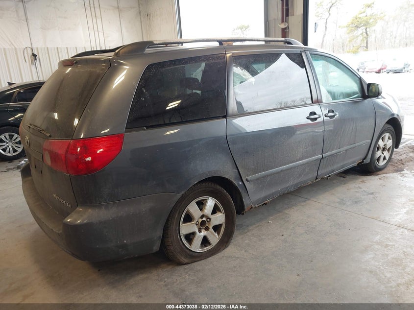 2008 Toyota Sienna Le