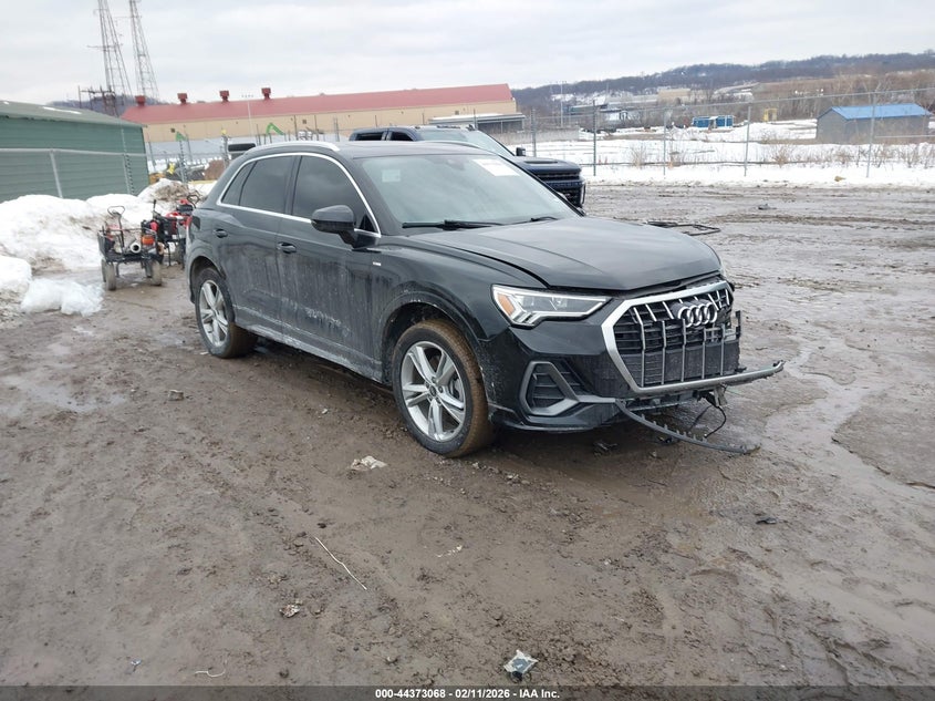 2022 Audi Q3 Premium Plus 45 Tfsi S Line Quattro Tiptronic