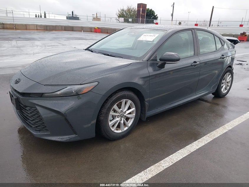 2025 Toyota Camry Le