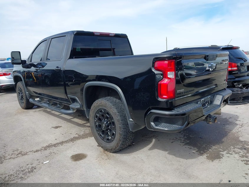 2022 CHEVROLET SILVERADO 2500HD auction photo 3