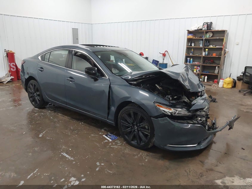 2021 Mazda Mazda6 Carbon Edition
