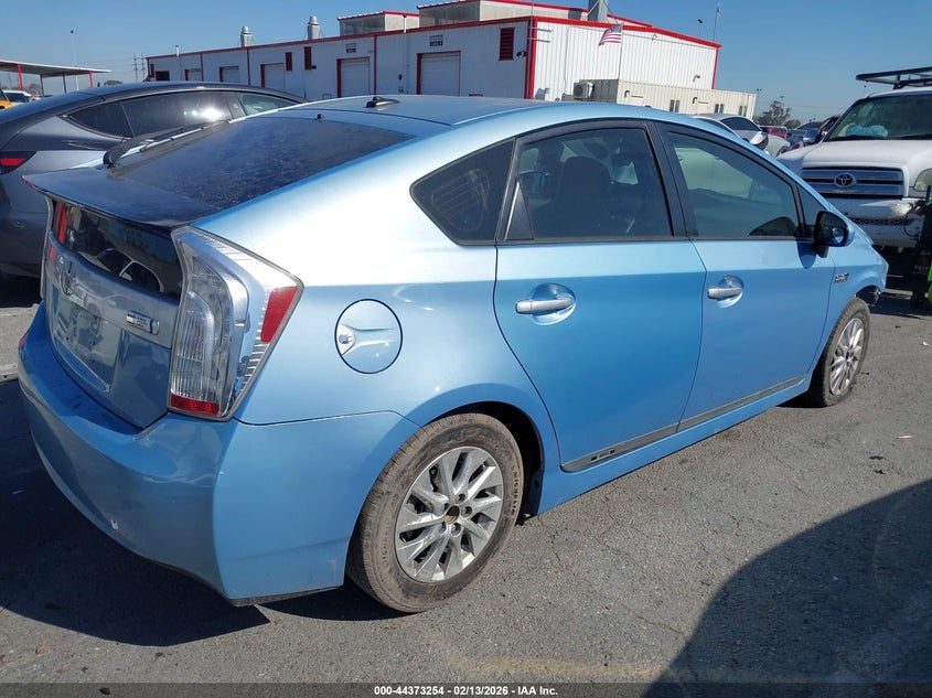 2012 Toyota Prius Plug-In Advanced