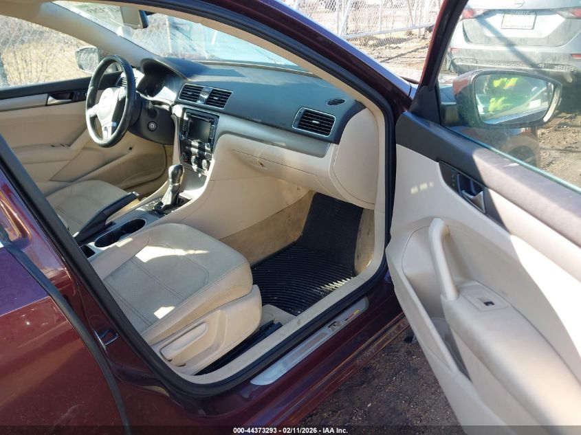 2014 Volkswagen Passat 1.8T Se