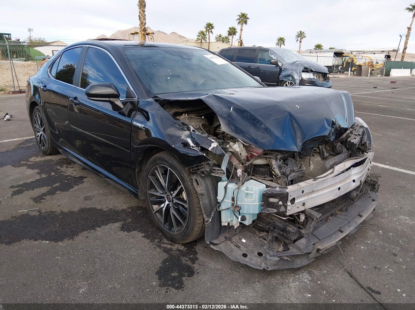 2021 Toyota Camry Se Hybrid