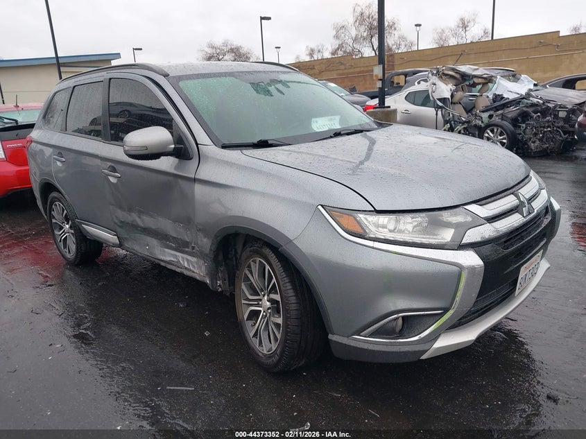 2016 Mitsubishi Outlander Se/Sel