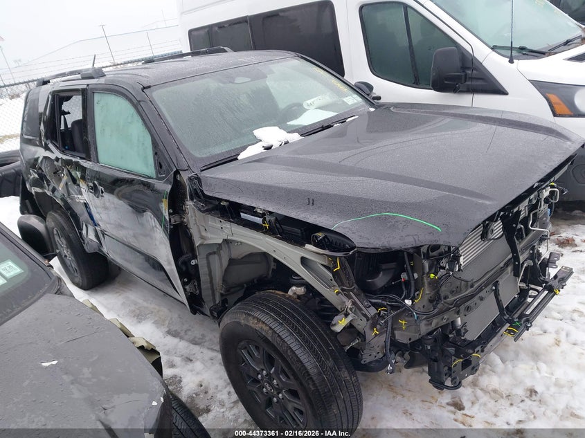 2025 Toyota 4Runner Sr5