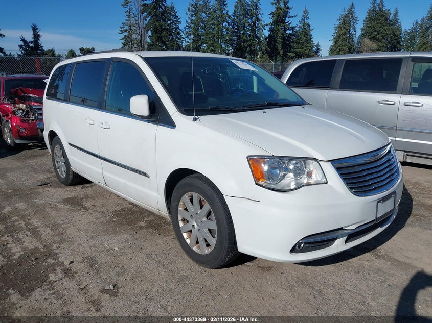 2015 Chrysler Town & Country Touring