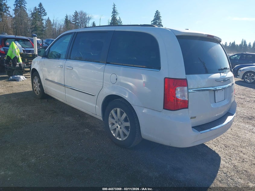 2015 Chrysler Town & Country Touring