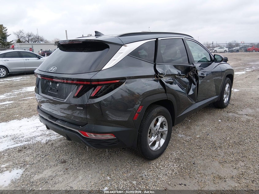 2022 Hyundai Tucson Sel