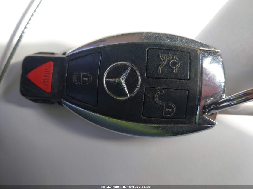 2012 Mercedes-Benz C 300 Luxury 4Matic VIN: WDDGF8BB9CA702543 Lot: 44373403