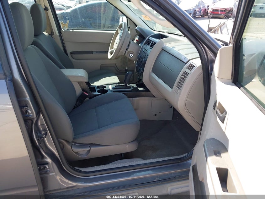 2010 Ford Escape Xls