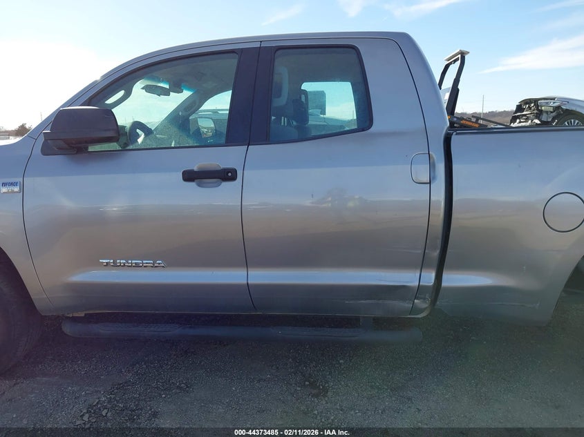 2008 Toyota Tundra Base 4.7L V8 VIN: 5TFRT54148X024772 Lot: 44373485