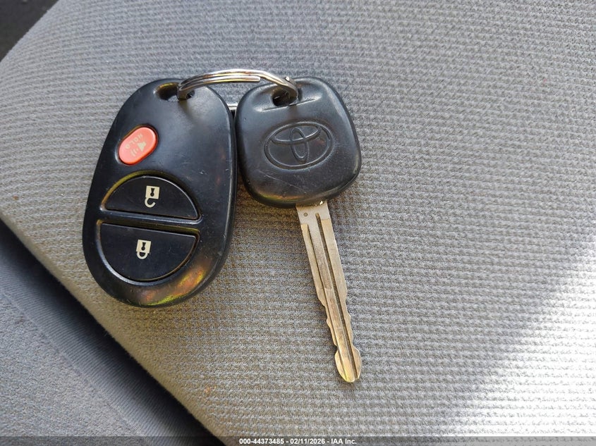 2008 Toyota Tundra Base 4.7L V8 VIN: 5TFRT54148X024772 Lot: 44373485