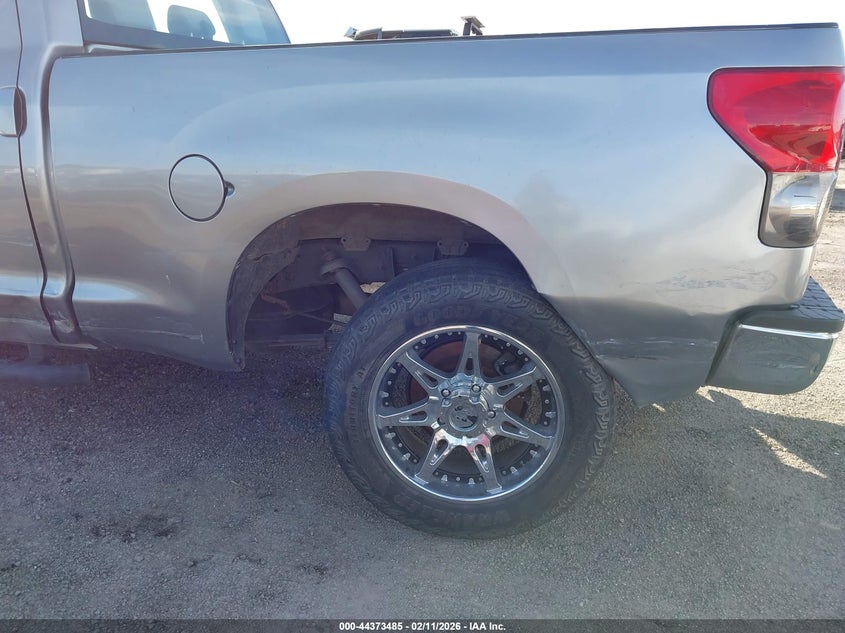 2008 Toyota Tundra Base 4.7L V8 VIN: 5TFRT54148X024772 Lot: 44373485