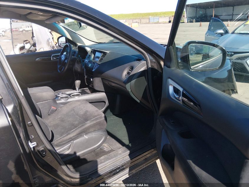 2016 Nissan Pathfinder S