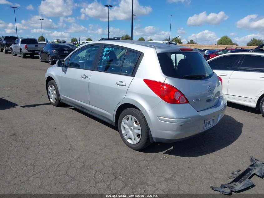 2011 Nissan Versa 1.8S