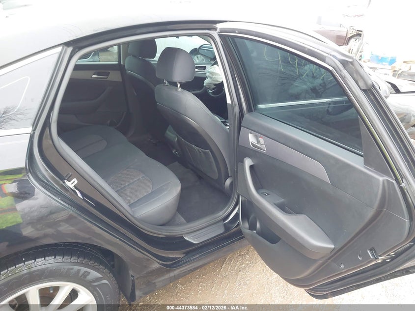 2019 Hyundai Sonata Se VIN: 5NPE24AF2KH755196 Lot: 44373584