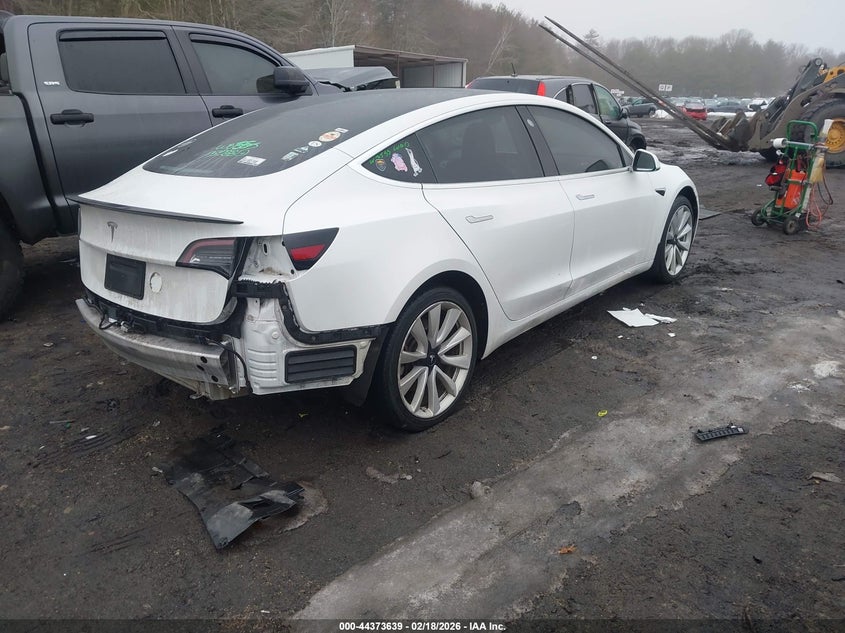 2020 Tesla Model 3 Standard Range Plus Rear-Wheel Drive/Standard Range Rear-Wheel Drive