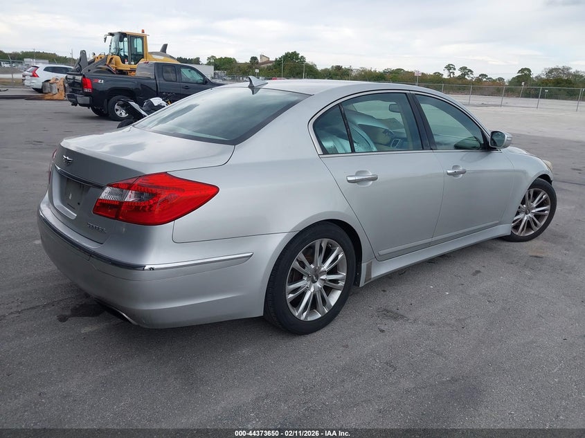 2012 Hyundai Genesis 3.8