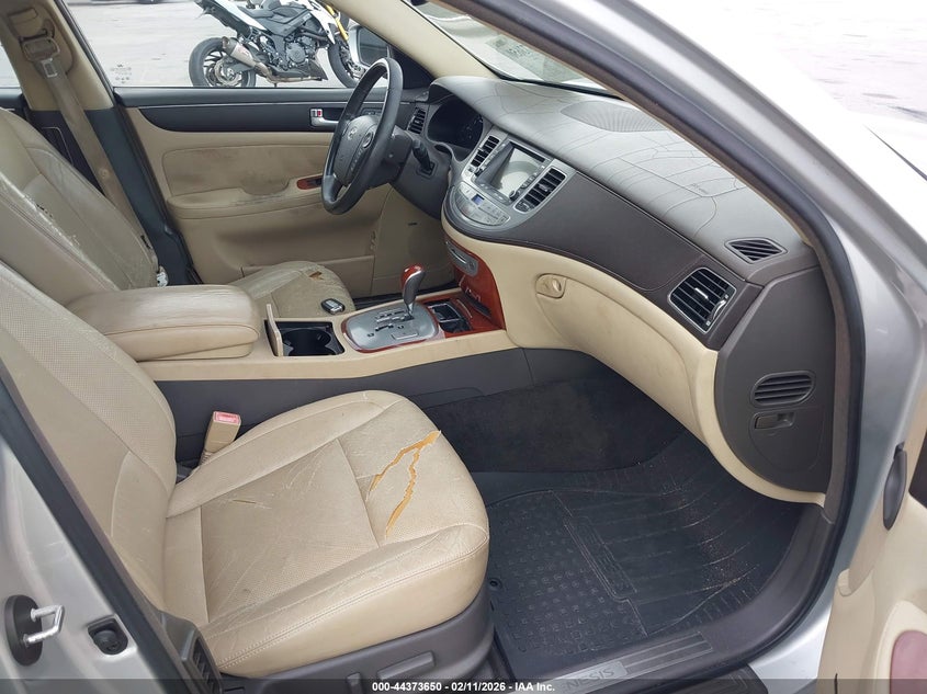 2012 Hyundai Genesis 3.8