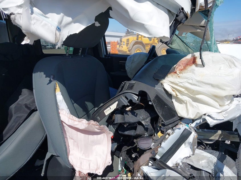 2017 Ram 1500 Slt 4X4 6'4 Box