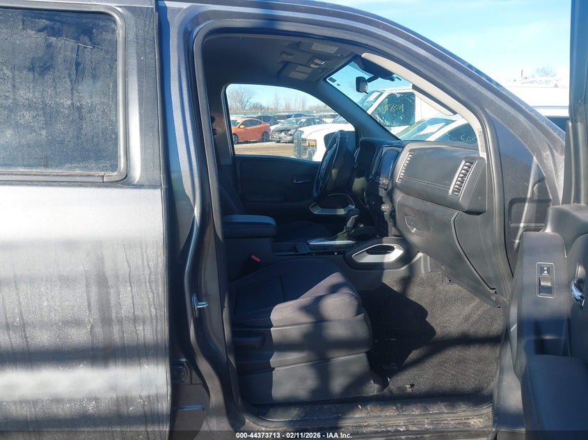 2022 Nissan Frontier Long Bed Sv 4X4