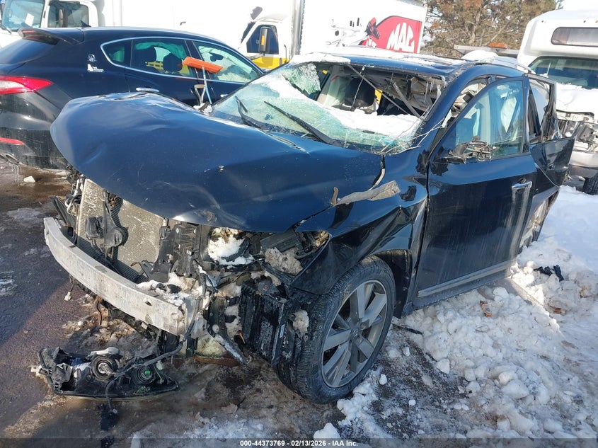 2016 Nissan Pathfinder Platinum