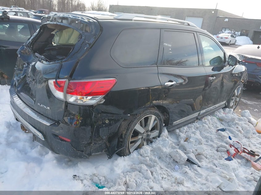 2016 Nissan Pathfinder Platinum