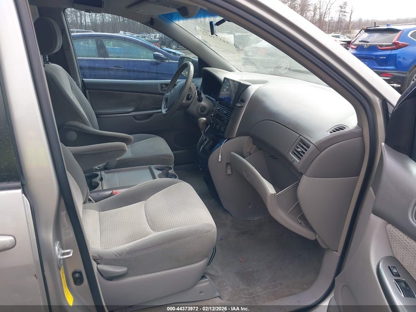 2007 Toyota Sienna Le