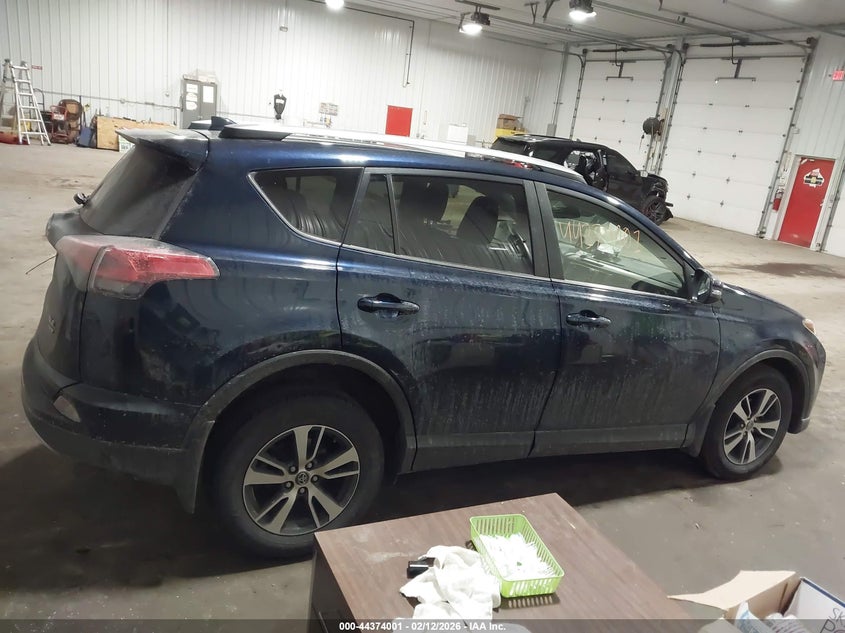 2017 Toyota Rav4 Xle VIN: JTMRFREVXHJ706137 Lot: 44374001