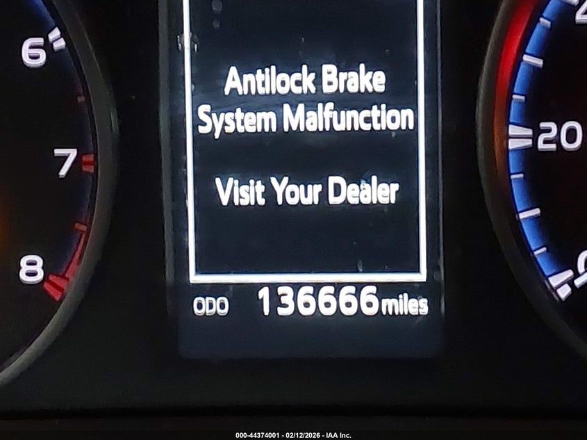 2017 Toyota Rav4 Xle VIN: JTMRFREVXHJ706137 Lot: 44374001