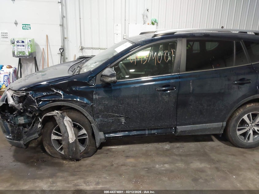 2017 Toyota Rav4 Xle VIN: JTMRFREVXHJ706137 Lot: 44374001