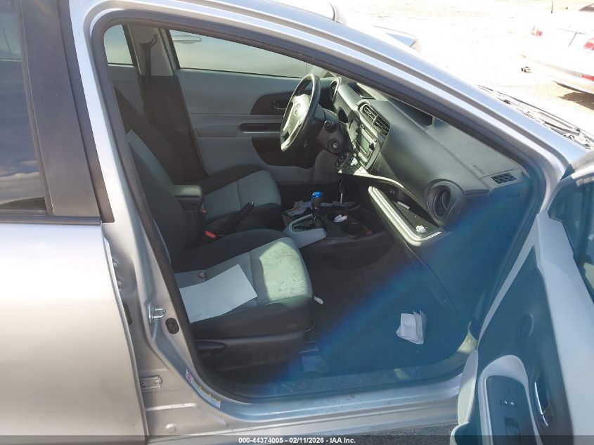 2014 Toyota Prius C Two