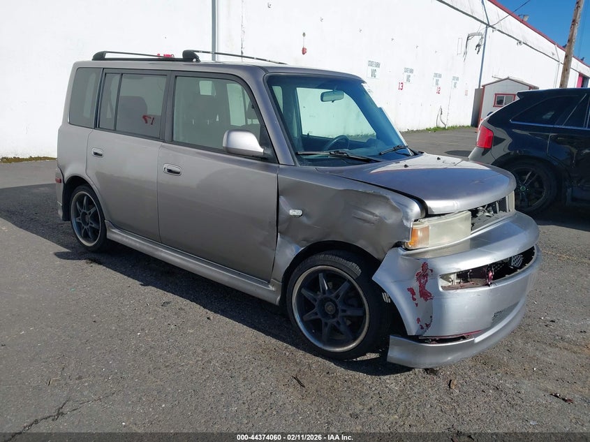 2005 Scion Xb