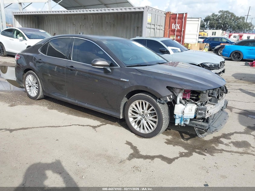2018 Toyota Camry Hybrid