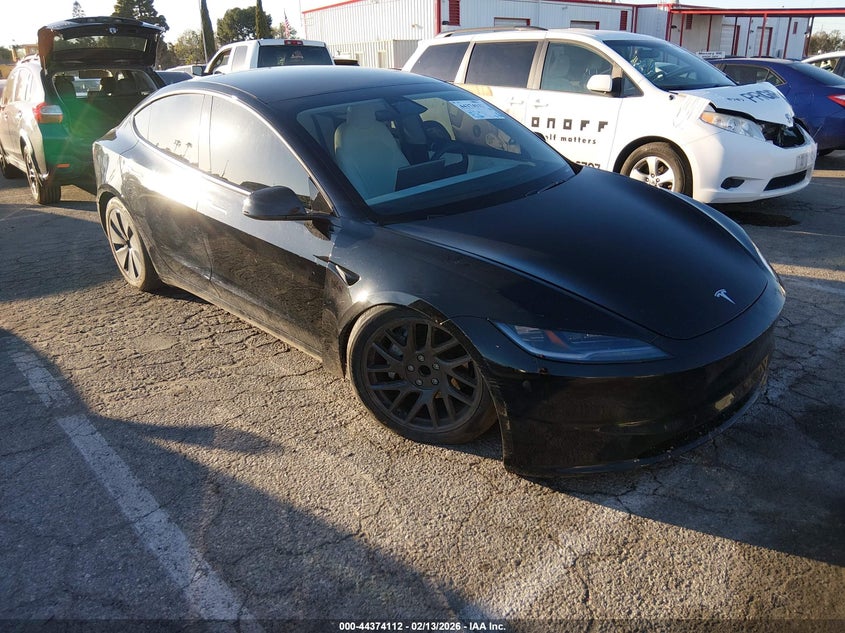 2025 Tesla Model 3 Long Range Rear-Wheel Drive/Standard Rear-Wheel Drive